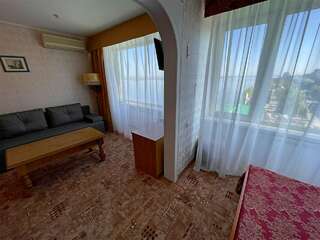 Гостиница Гостиница Россия Самара КОМФОРТ (DOUBLE+SOFA)-3
