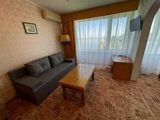 Гостиница Гостиница Россия Самара КОМФОРТ (DOUBLE+SOFA)-5
