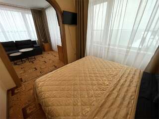 Гостиница Гостиница Россия Самара КОМФОРТ ПАНОРАМА (DOUBLE+SOFA)-6